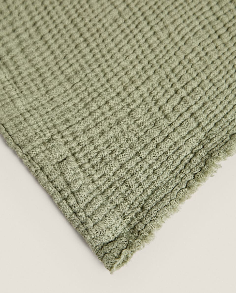 2199004500_2_2_1.jpg
